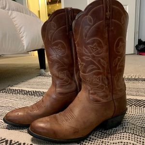 Women’s Ariat Cowgirl Boots